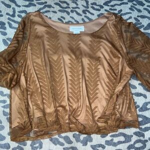 Bronze, crop top. Medium